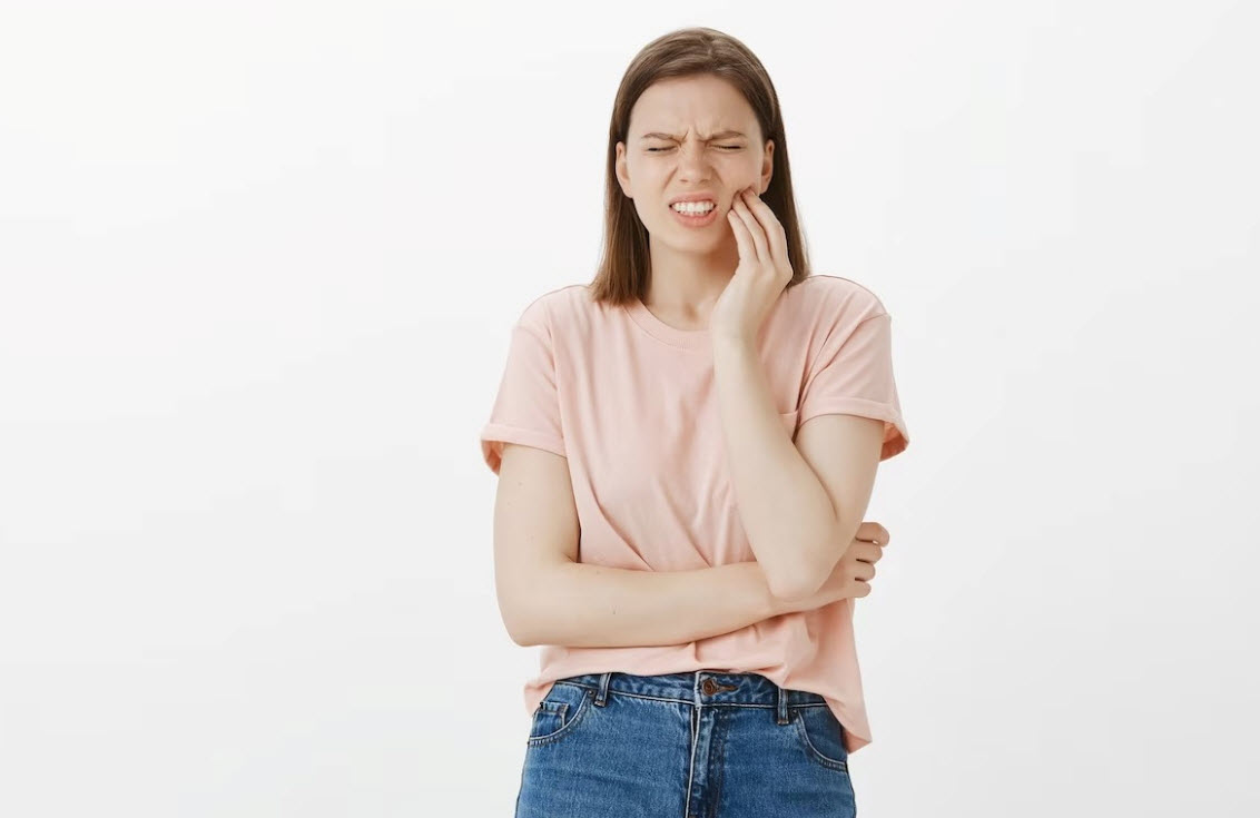 Bruksizm (Diş Sıkma) Nedir? Nedenleri ve Tedavisi